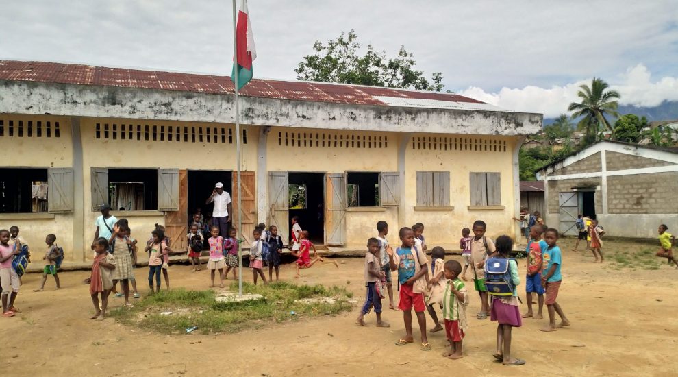 education_combats_poverty